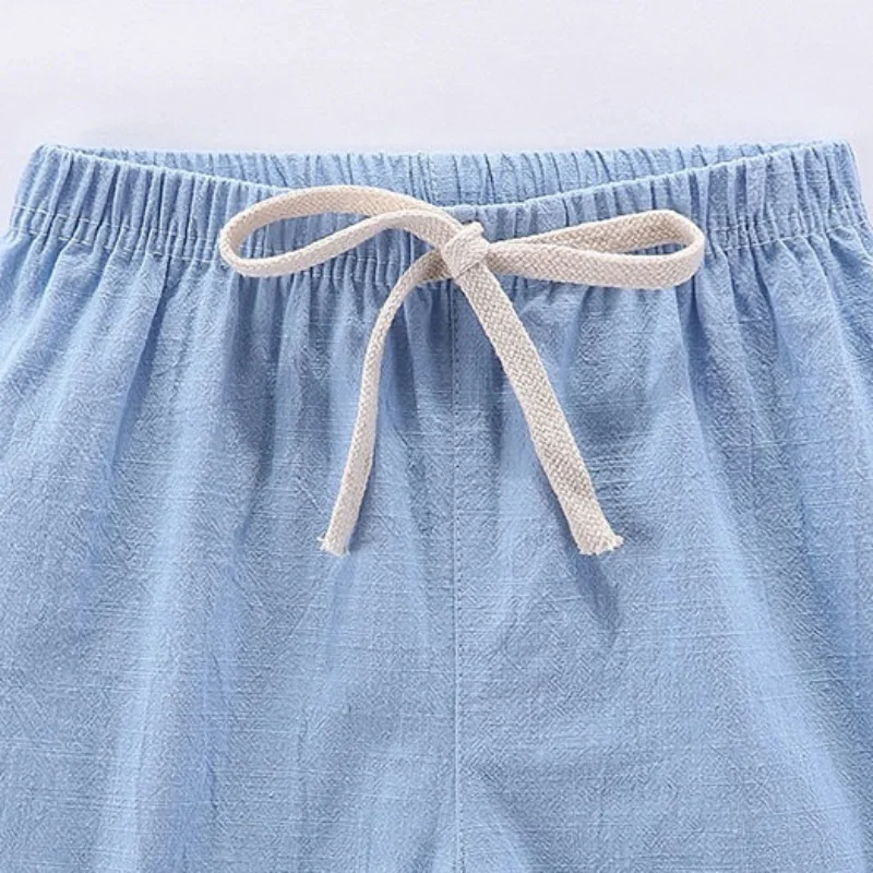 Pantalones cortos para niños de 2 a 10 años, pantalones cortos de algodón y lino para verano, finos, transpirables, con cintura elástica, pantalones cortos deportivos para la playa, pantalones sueltos para niños - imagen 5