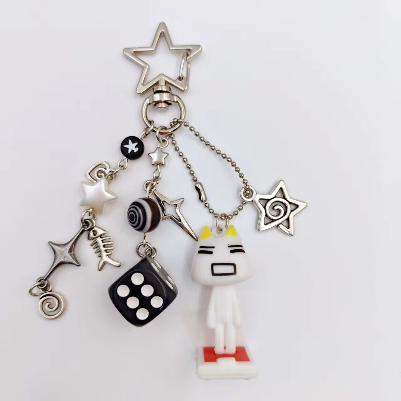 Llavero kawaii con lazo corazón y estrella – Accesorio Y2K para bolso - imagen 2