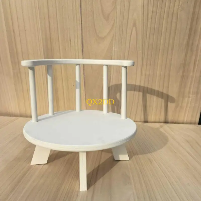 Taburete de madera para sesión de fotos de recién nacido - imagen 4
