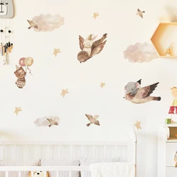 Vinilos decorativos con animales para habitación infantil