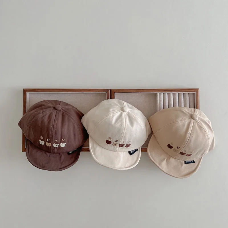 Gorra infantil de verano con protección solar – Bordado de oso - imagen 4