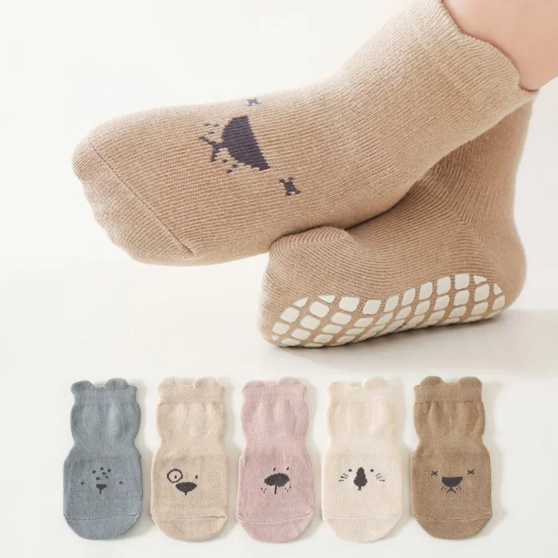 Calcetines antideslizantes con estampado de animales para bebé - imagen 5