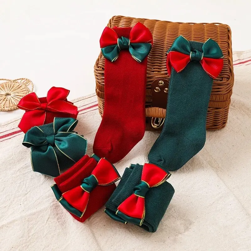 Calcetines de Navidad para bebé y niña, calcetín largo hasta la rodilla con lazo grande rojo, algodón suave, regalo para recién nacido de 0 a 5 años, 2 pares por lote
