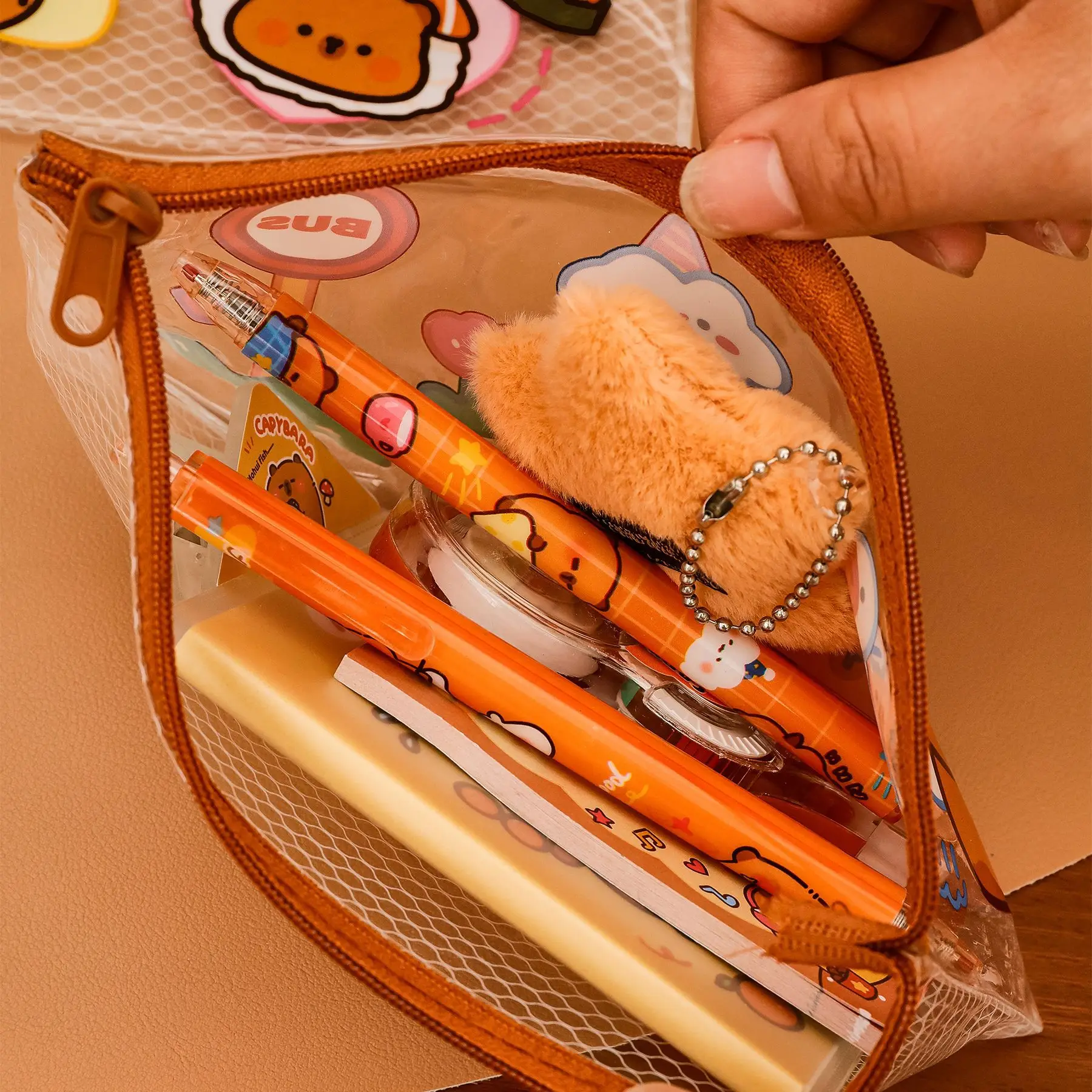 Estuche infantil transparente con dibujos animados - imagen 5