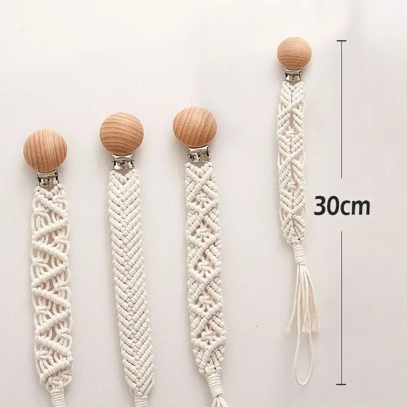 Cadena de chupete en ganchillo vintage artesanal algodón con borlas - imagen 5