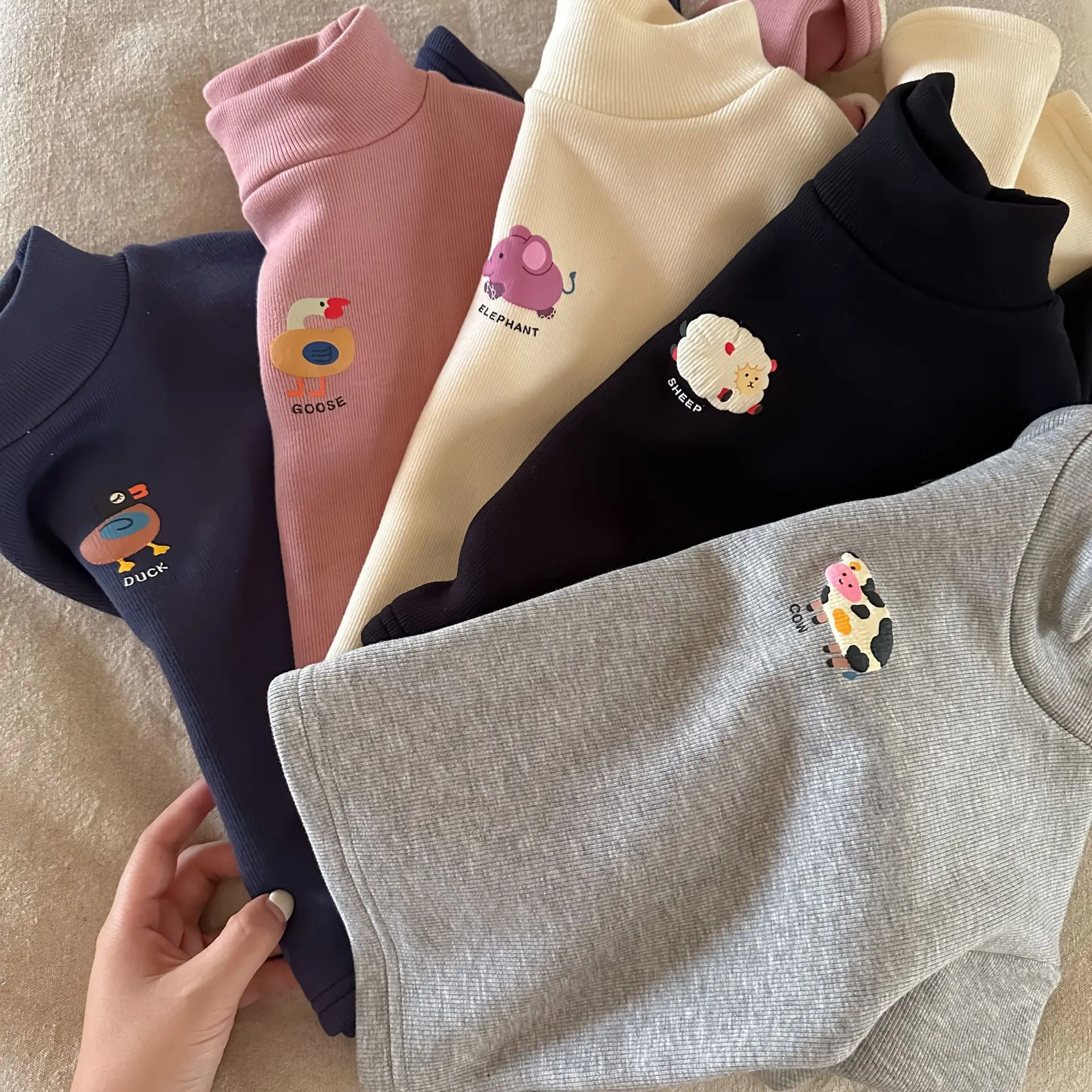 Blusa de Lana Estampada para Niña – Manga Larga - imagen 4