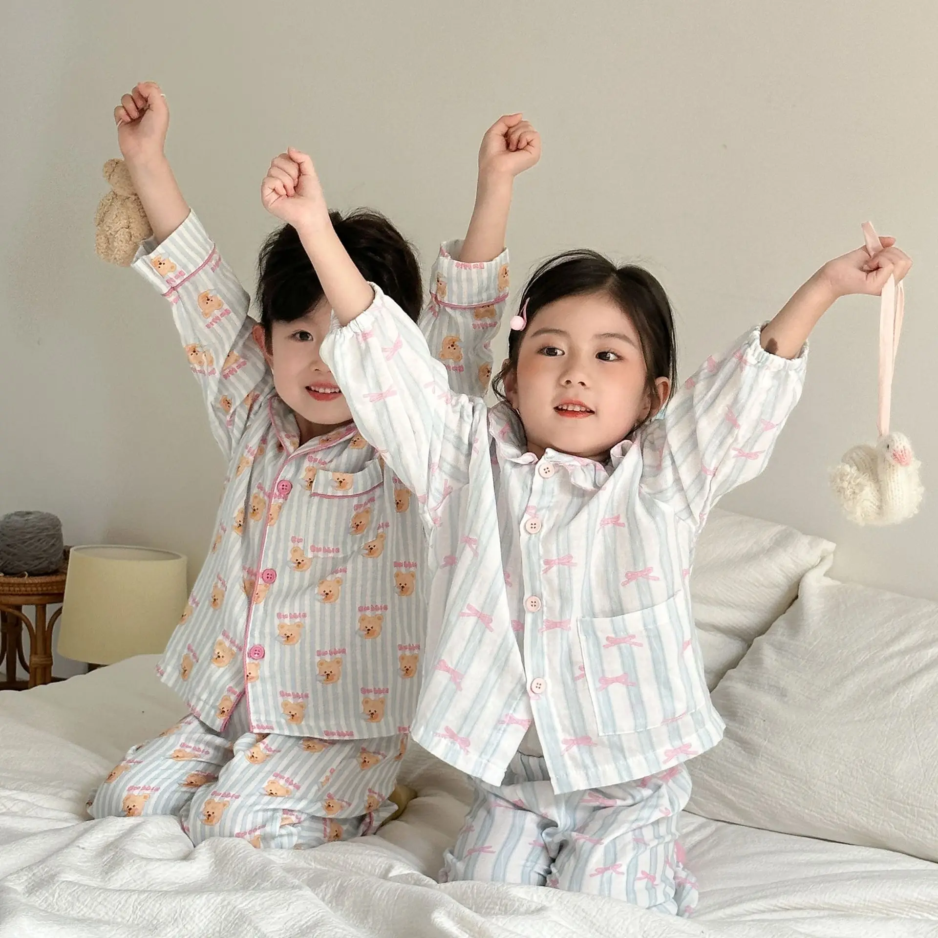 Otoño nuevo conjunto de pijamas para niños lindo oso estampado de lazo Vintage a rayas 1 a 10 años niños niñas ropa de descanso de hilo de algodón - imagen 3