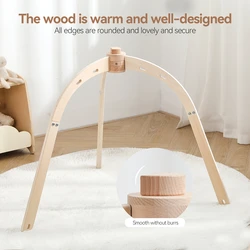 Gimnasio de madera para bebés – Juguete con colgantes sensoriales