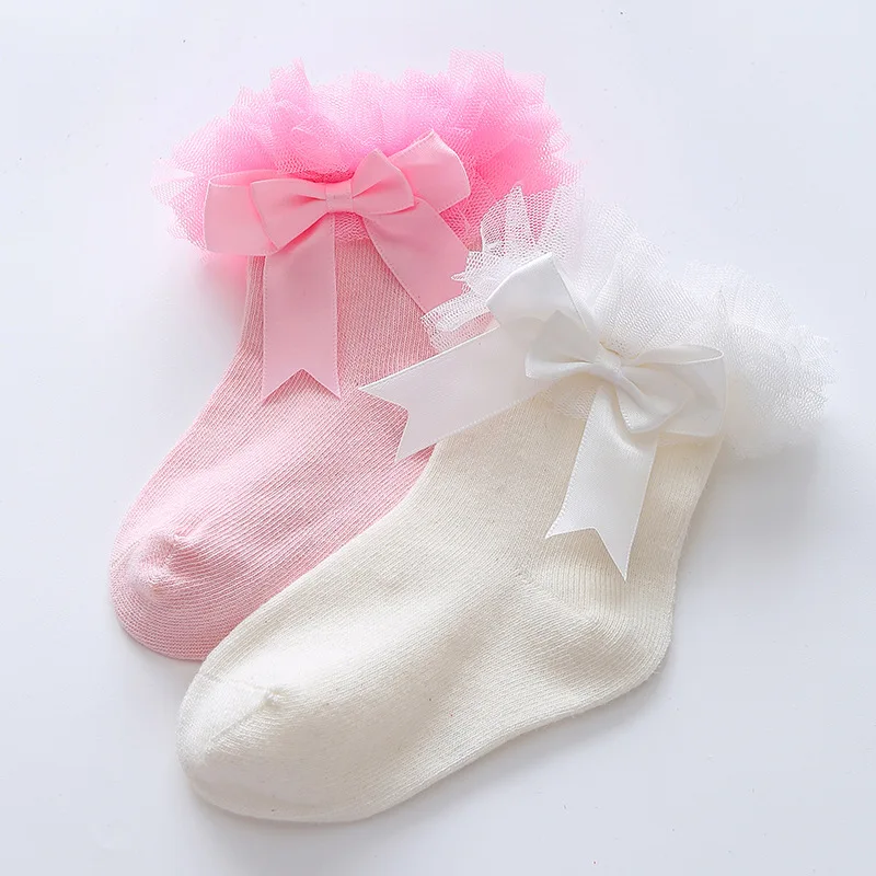 Calcetines altos de encaje para niña con lazo y volantes - imagen 2