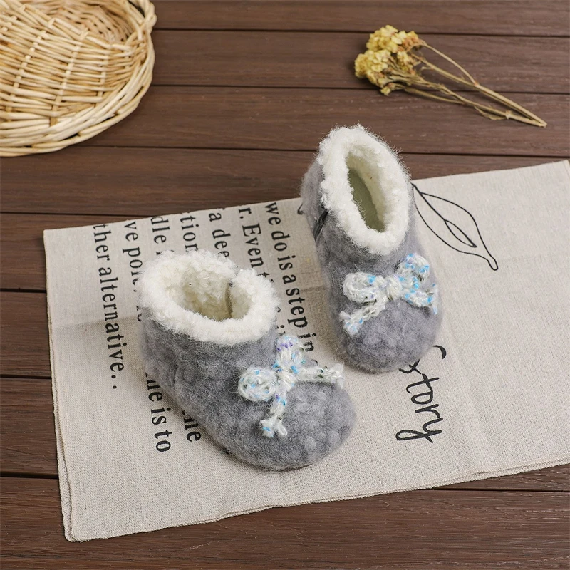 Otoño Invierno, botas de nieve para niñas, zapatos de princesa de felpa gruesa para exteriores, botas antideslizantes de suela suave para niños pequeños - imagen 3