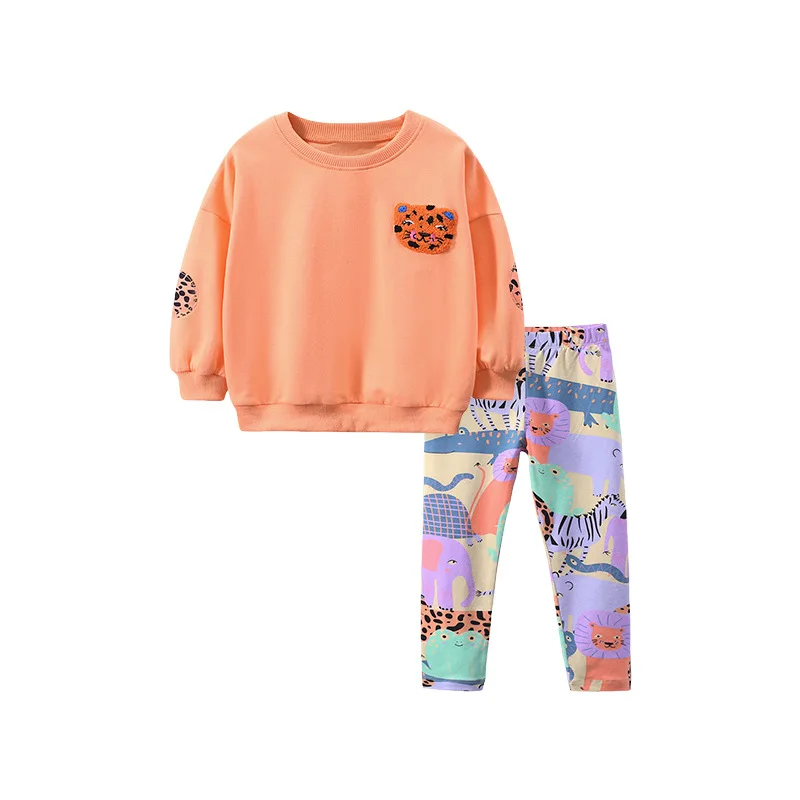 Traje de suéter para niñas, ropa de primavera y otoño, lindo oso bordado, Tops de manga larga, Pantalones estampados, 2 conjuntos, tendencia infantil
