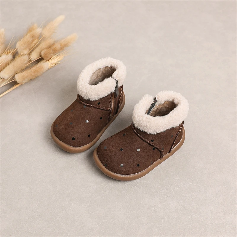Otoño Invierno, botas de nieve para niñas, botas de cuero genuino para niños al aire libre, suela suave antideslizante, zapatos de princesa de puntos para niños pequeños - imagen 3