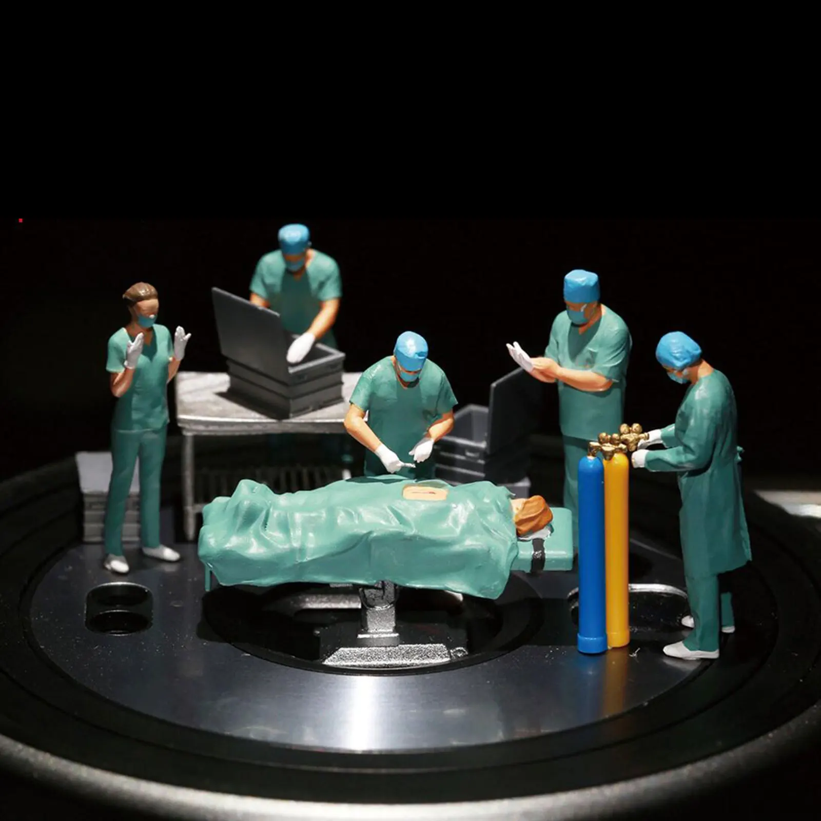 Figuras miniatura 1:64 para dioramas y juegos de simulación - imagen 2