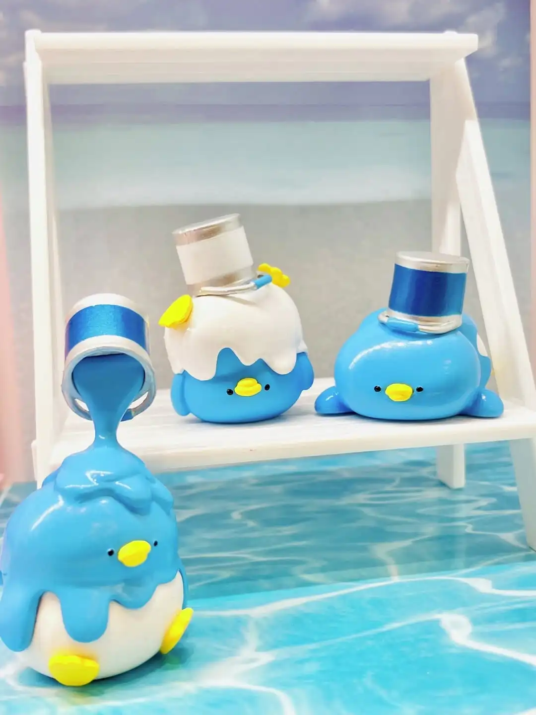 Stasto – capsules de jouets, pingouins recouverts de peinture, peuvent sur la tête, tombées sur les oiseaux bristes sans vol, figurines amusantes, décorations de bureau, cadeaux - imagen 2