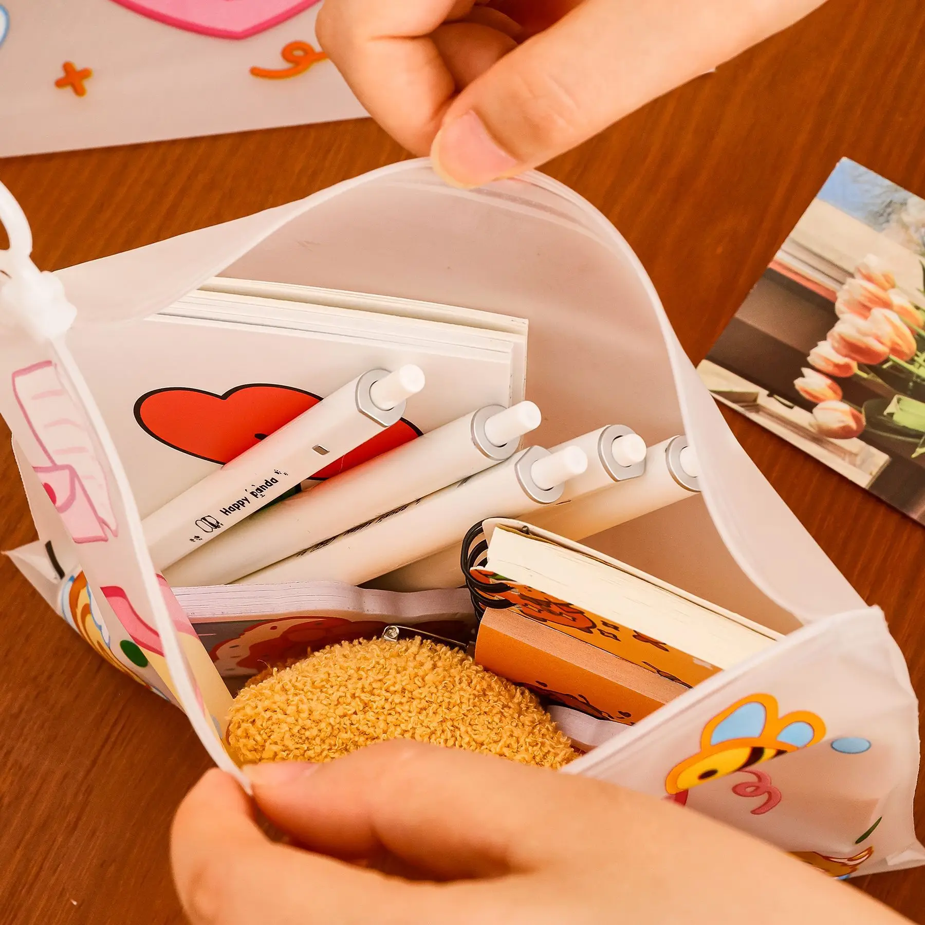 Bolsa de archivo con cremallera y anillo de oso de dibujos animados, organizador de papelería transparente para estudiantes, organizador de bolsa de lápices multifuncional - imagen 4