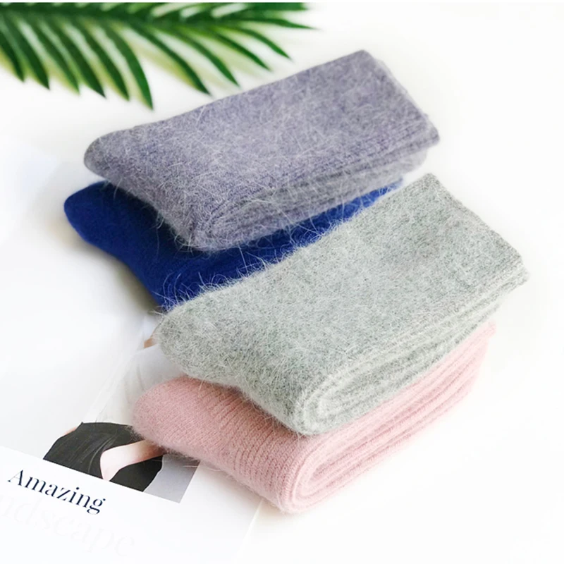 Calcetines de lana para mujer Otoño Invierno calcetines de tubo medio engrosados con lana calcetines cálidos de pelo de conejo medias de Cachemira negras de invierno - imagen 5