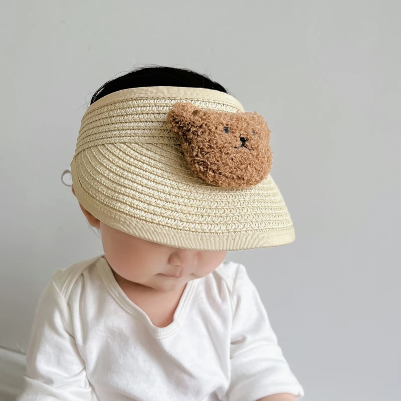 Gorro protección solar bebé – Diseño oso con diadema trenzada - imagen 4