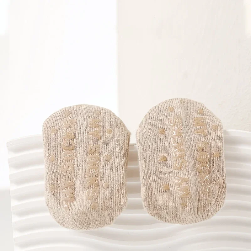 2 pares de calcetines bonitos a la moda con volantes para niño niña, calcetines de Color marrón café de princesa dulce para niños, calcetines de algodón suave para primavera y otoño - imagen 3