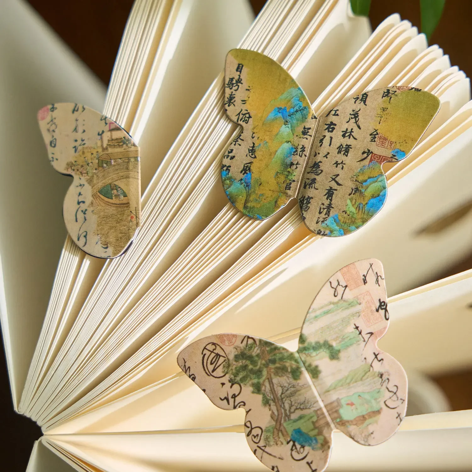 Marcapáginas magnético de mariposa, suministros de lectura, accesorios para libros, papelería estética japonesa, regalo para profesores, 4 piezas - imagen 4