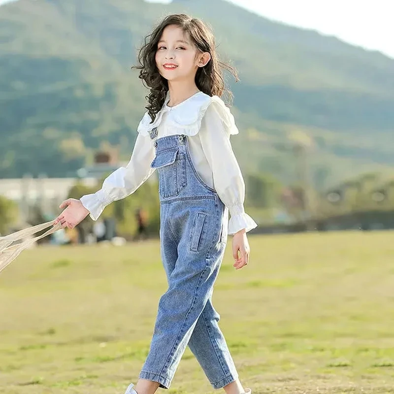 Primavera y otoño nuevos monos de mezclilla para niños pantalones casuales versátiles para niñas monos de ropa exterior de moda para niñas - imagen 2