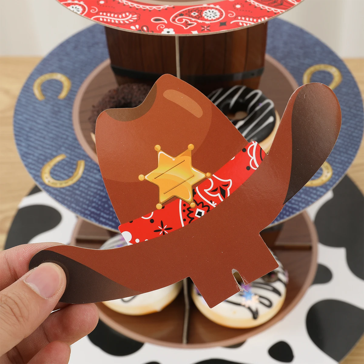 Soporte de papel para pastel de West Cowboy de 3 niveles, decoración para fiesta de feliz cumpleaños de West Cowboy, decoraciones para pasteles para niños y niñas, suministros para Baby Shower - imagen 4