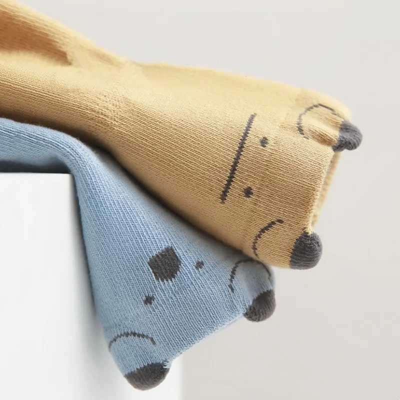 Calcetines de suelo para bebé de 0 a 5 años, calcetines antideslizantes con orejas de dibujos animados para primavera y otoño, calcetines de algodón para caminar para niños pequeños - imagen 4
