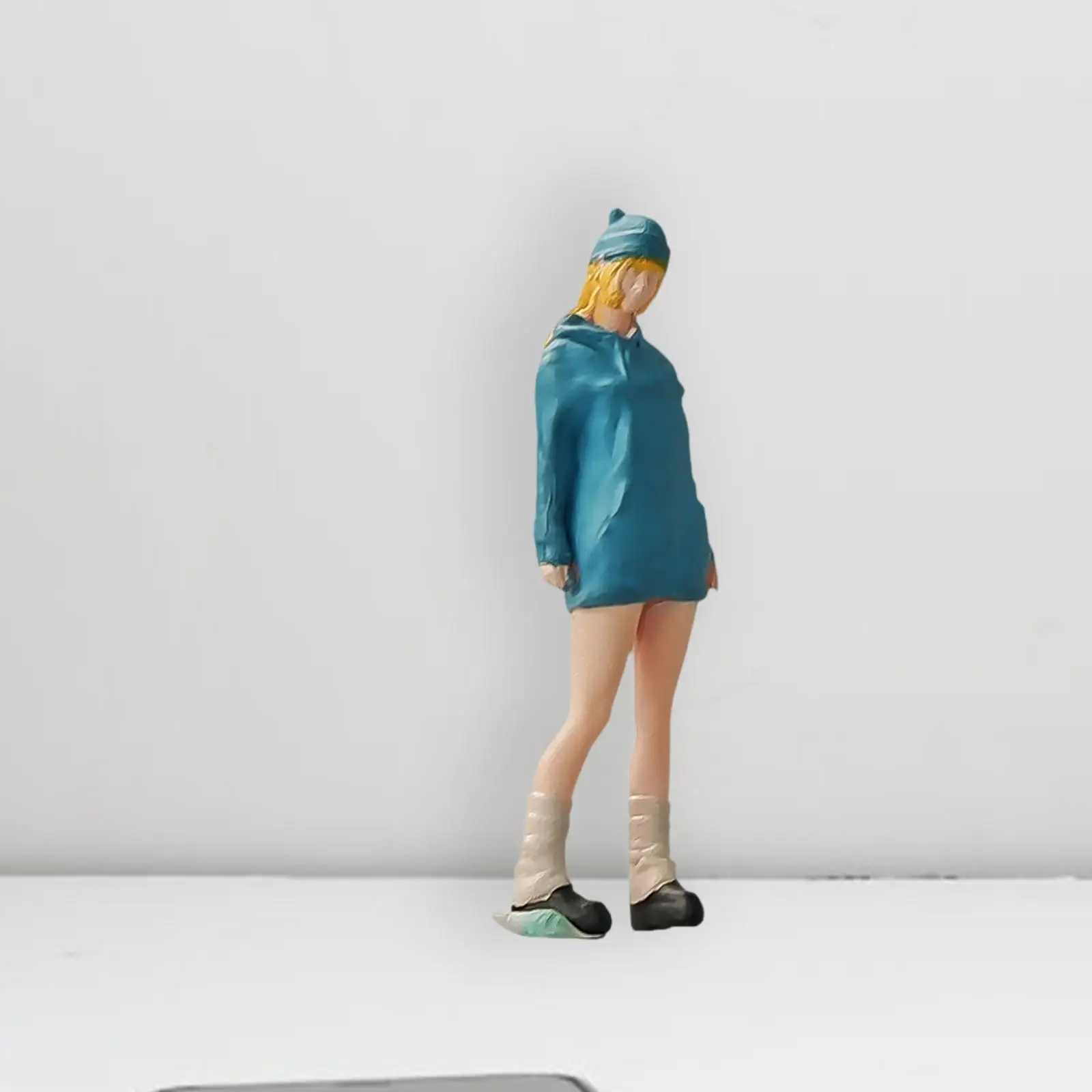 1/64 Girl Figure Model Miniature Scene Layout Decoration Collections S Gauge Diorama Scenery Resin Figurine Decor
