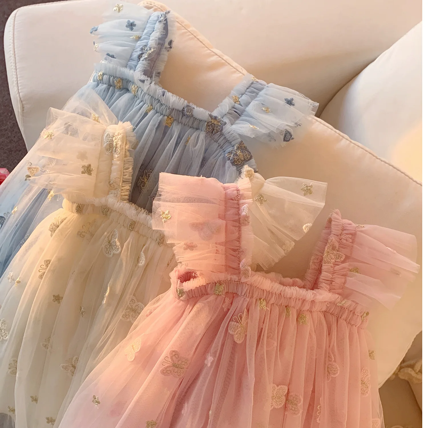 Lindo vestido de mariposa con tirantes de malla para niñas pequeñas, vestido de princesa de tul peludo, ropa informal de verano con bordado de flores para niñas pequeñas - imagen 4