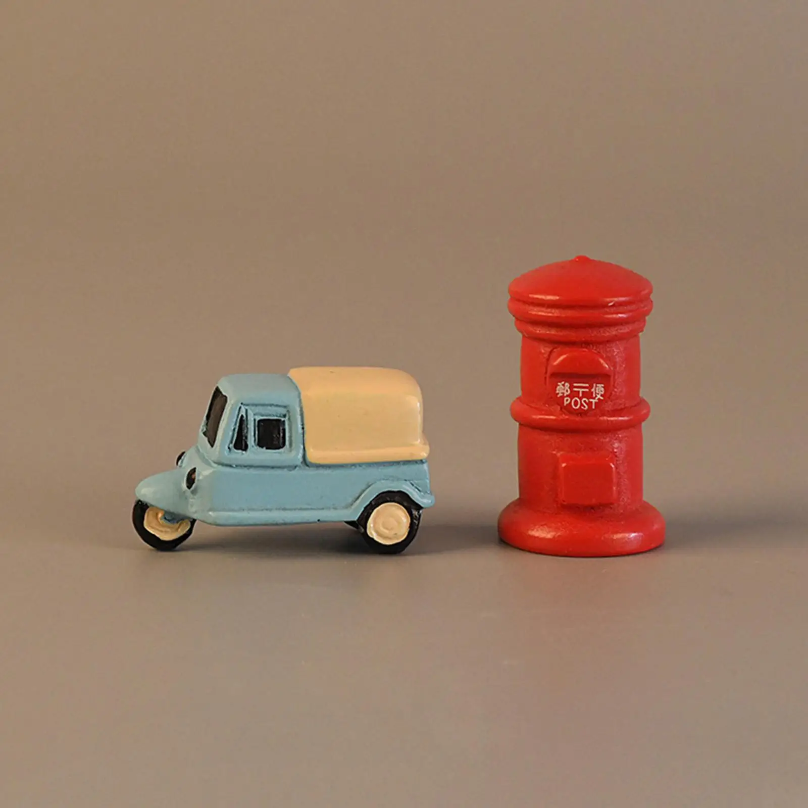 Miniature Figure Miniature Dollhouse Post Box Model Shooting Props for Dollhouse Scene Layout