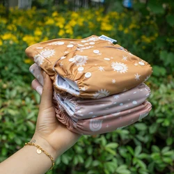 Pañales de tela reciclada lavables y ajustables con insertos