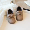 Dark khaki