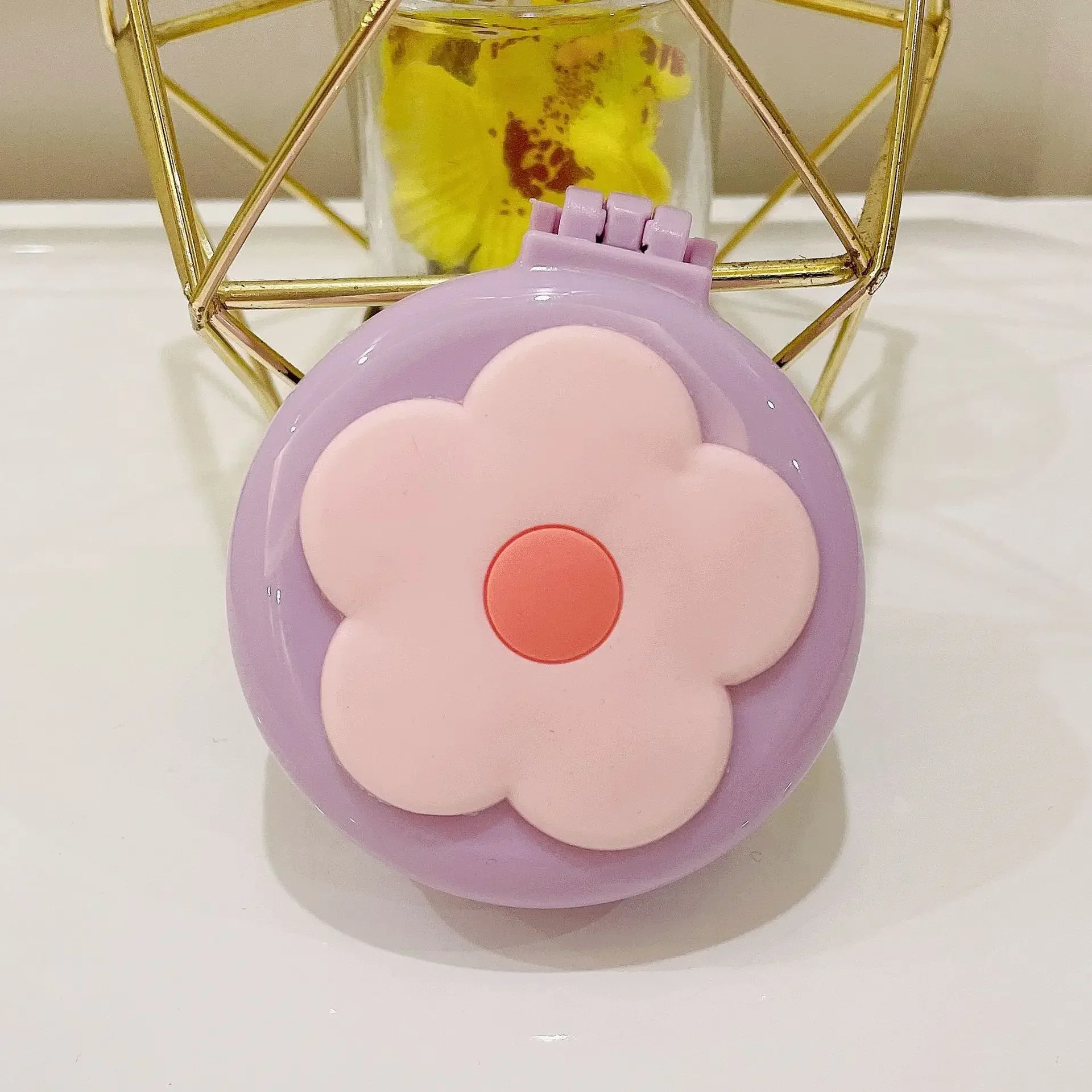 purple-pink flower