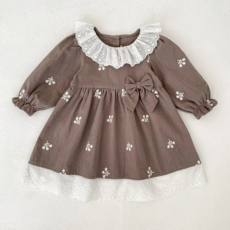 Vestido de primavera y otoño para niñas de estilo coreano: mameluco de manga larga, cuello de encaje y bordado de moda, ¡suave para la piel para niños pequeños! - imagen 3