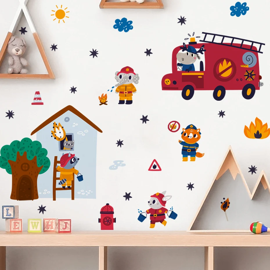 Pegatina de pared: animales bomberos para dormitorio infantil