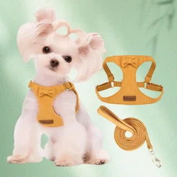 Conjunto arnés para perro con correa de gamuza ajustable y resistente