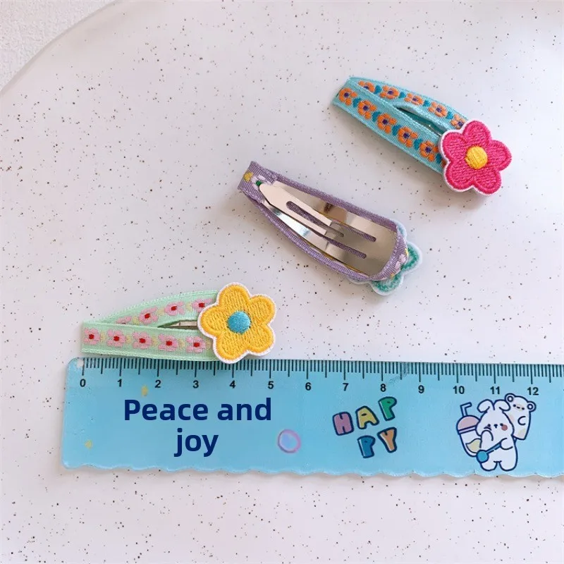 Pinzas para cabello con flores bordadas – broches suaves niñas - imagen 3