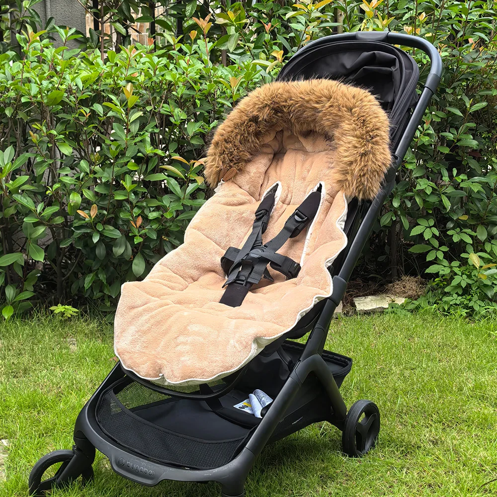 Cochecito de bebé, chancelera, calcetines universales para cochecito, oso Beige, cuello de piel esponjoso y extraíble, sobre a prueba de viento para invierno en cochecito - imagen 3