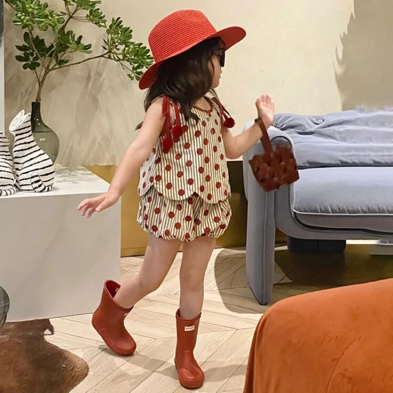 Conjunto veraniego de niña pantalón acampanado chaleco princesa suave