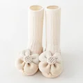Beige bow