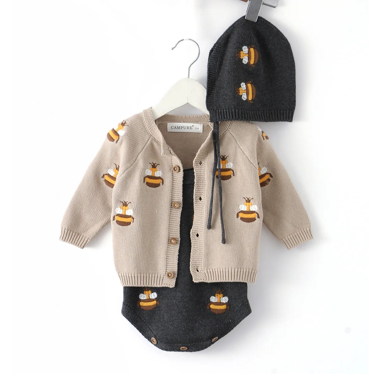 Otoño nueva ropa de bebé bordado suéteres infantiles de manga larga prendas de punto para niños pequeños cárdigans para bebés - imagen 2