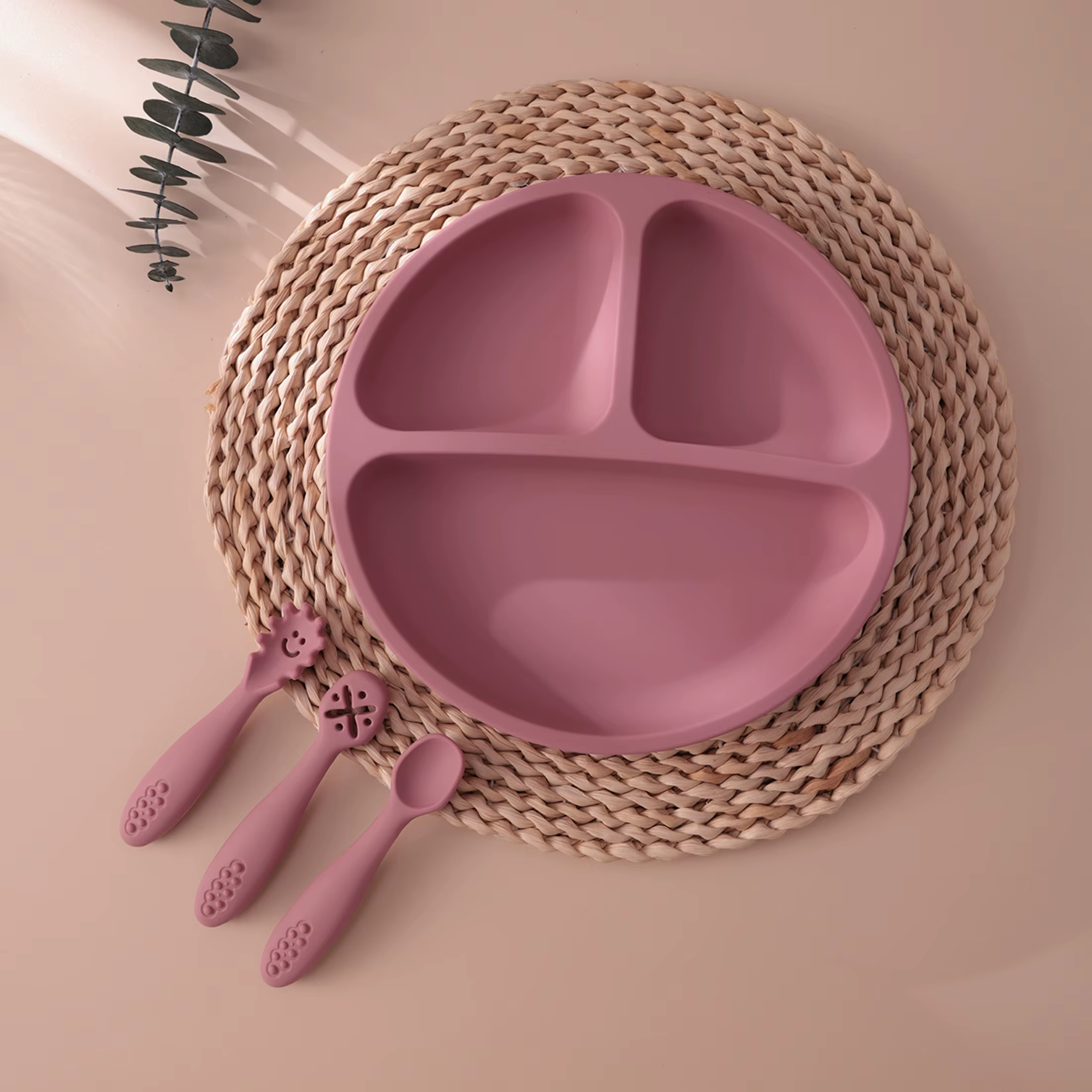 Cuchara y tenedor ergonómicos para niños
