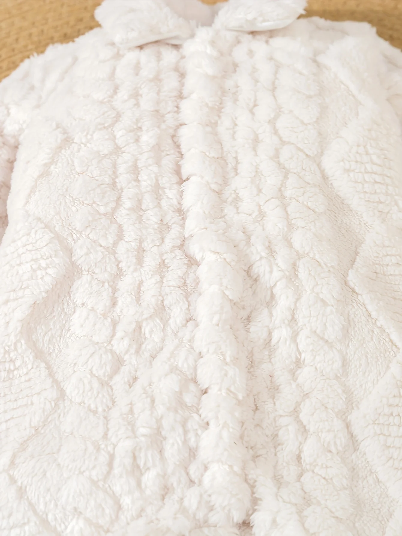Mono de invierno felpa para bebé cálido con piel en solapa y jacquard - imagen 4