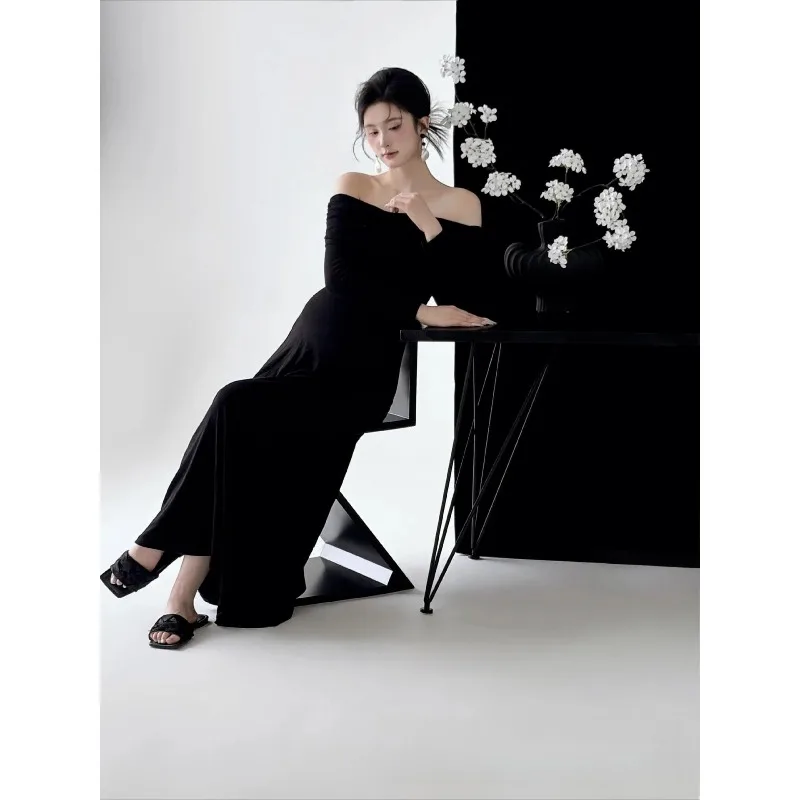 Vestido negro para sesión de fotos de recién nacido – Elegante - imagen 4