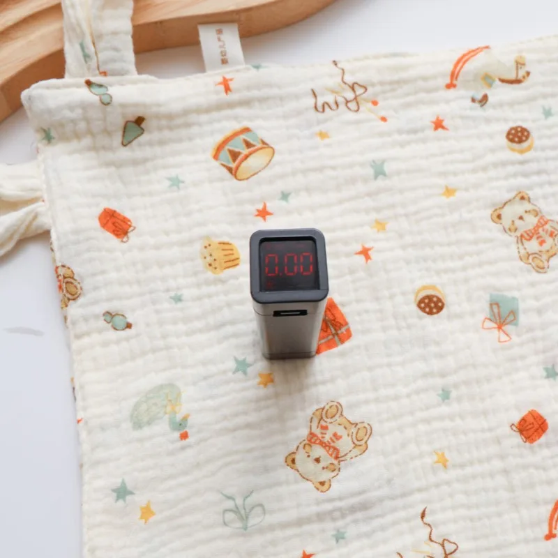 Toalla de bebé de gasa de 4 capas de 30x30cm con orejas grandes, toallita de algodón arrugada para el cuidado del recién nacido, toalla facial con babero multiusos de dibujos animados - imagen 3