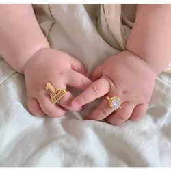Anillo para bebé con caja de fotos del primer cumpleaños