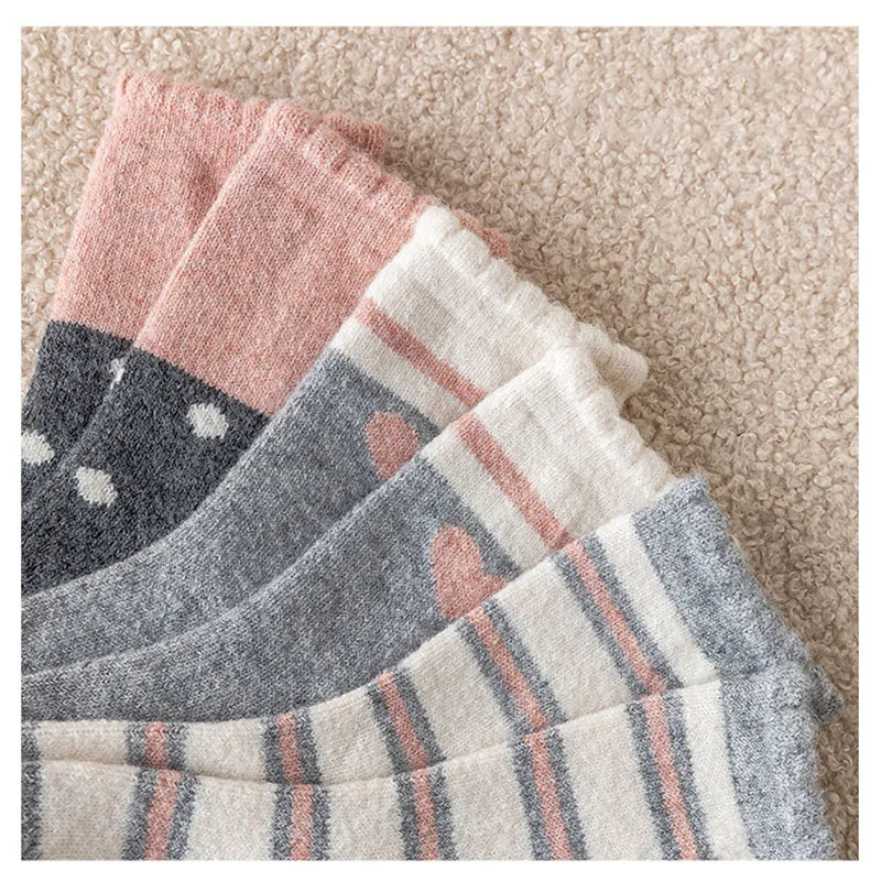 3 pares por lote MILANCEL calcetines de invierno para niñas en calcetines de tubo franjas de diferente color calcetines para niños cálidos y gruesos los niños aman los calcetines hasta la rodilla - imagen 5