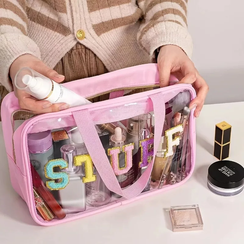 Organizador de artículos de tocador y cosméticos de viaje: bolsa transparente de gran capacidad con letras de chenilla