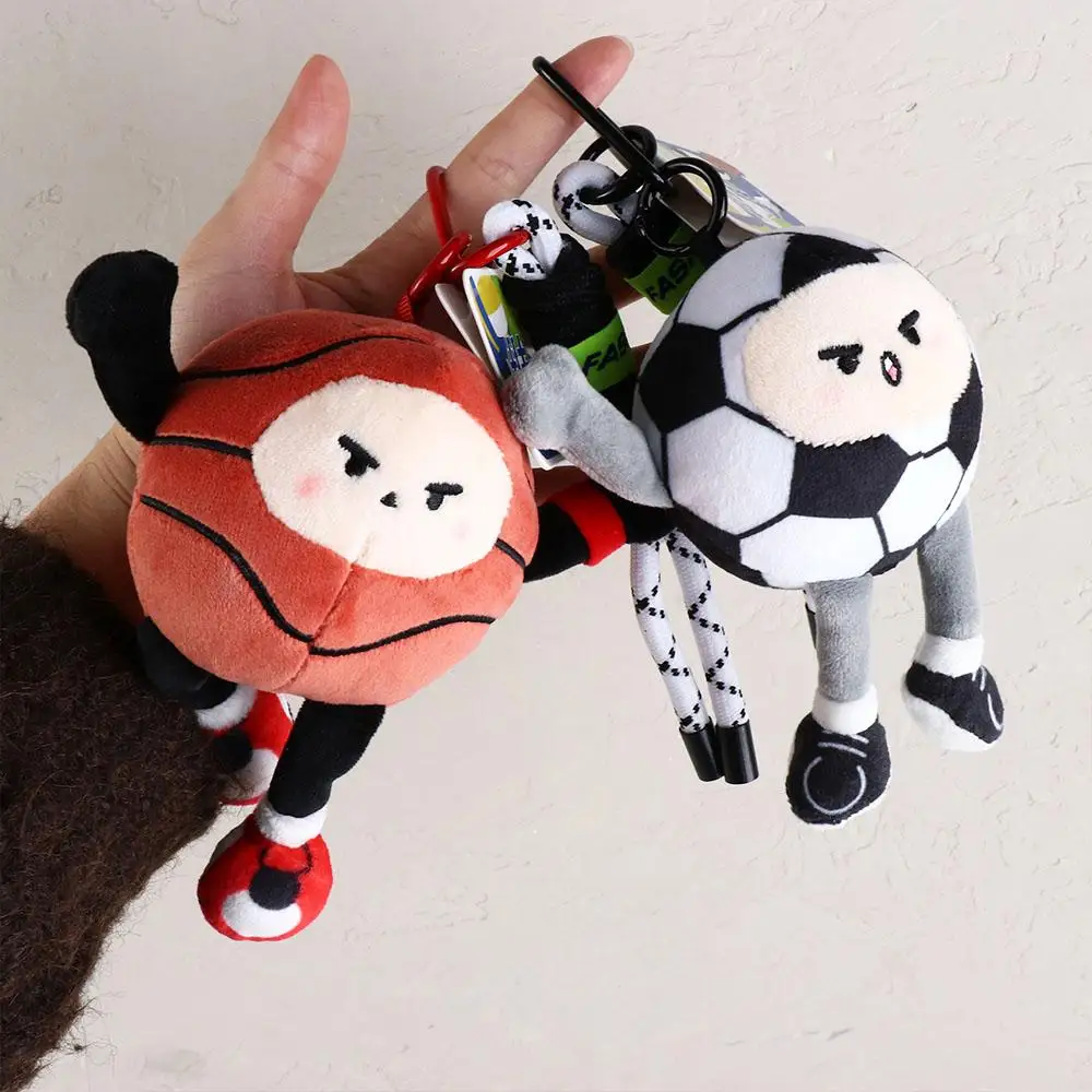 Muñeco colgante de felpa de fútbol simulado, llavero realista de pareja, regalo de cumpleaños, nueva serie, divertido y suave