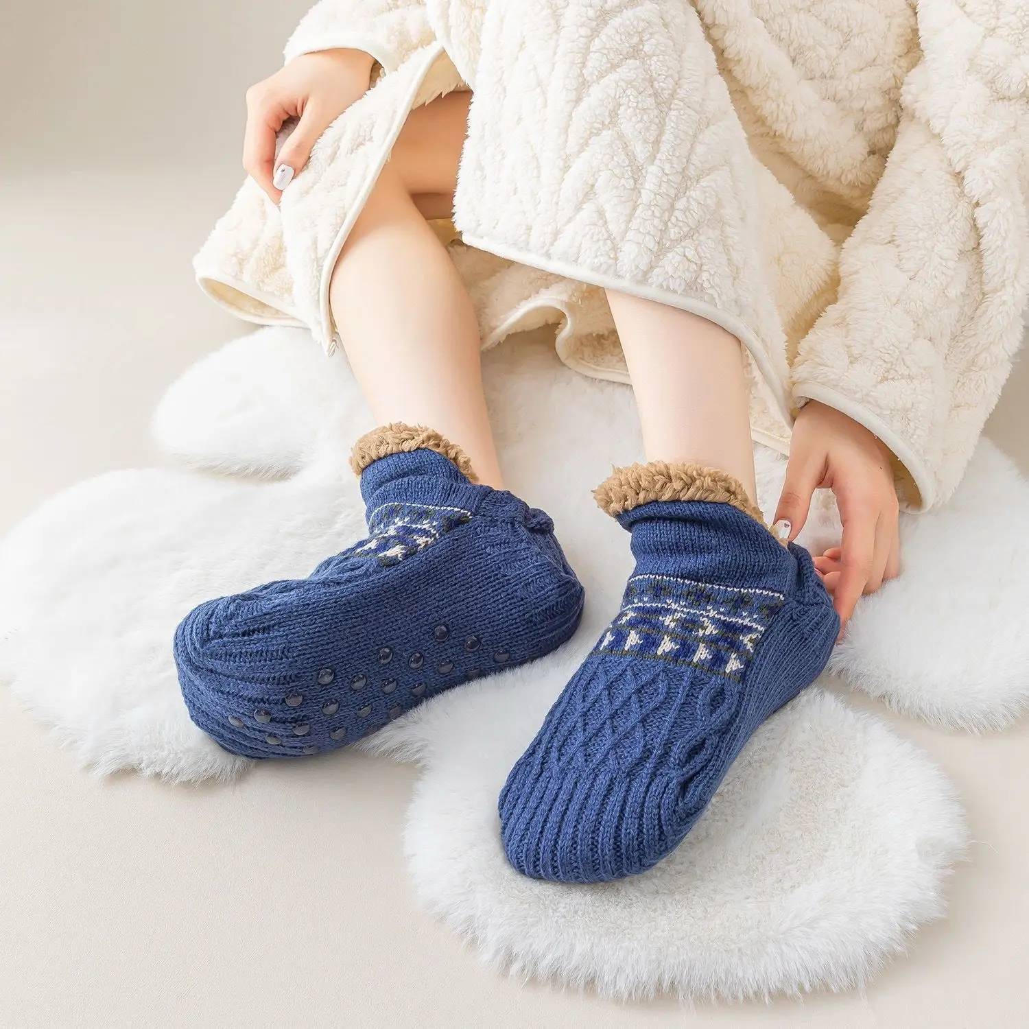 Calcetines de suelo antideslizantes térmicos para el invierno - imagen 5