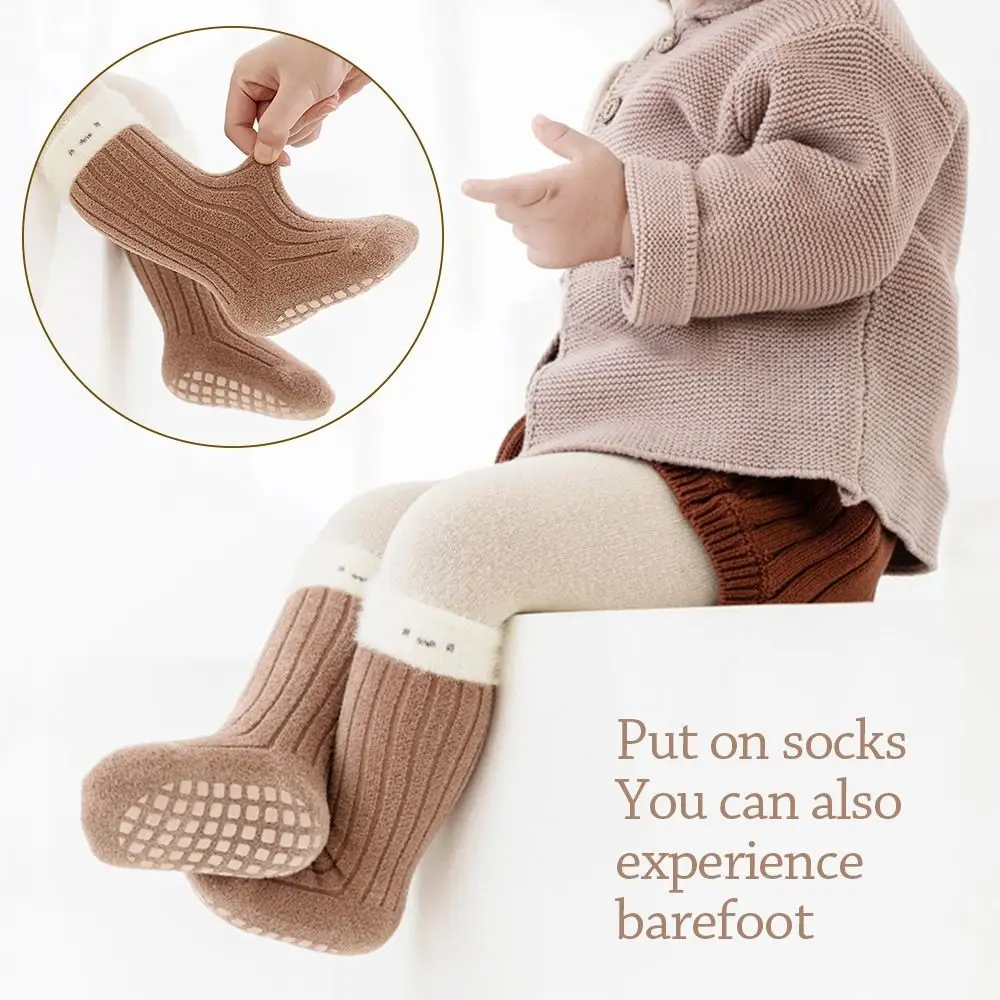 Calcetines de invierno a la moda para bebé, calcetines gruesos y cálidos para niños pequeños, calcetines suaves y bonitos de dibujos animados para el suelo - imagen 3